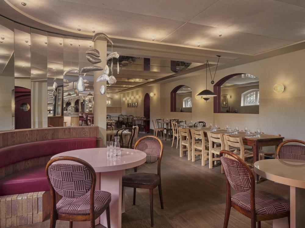 Café Vertigo met exclusief interieur