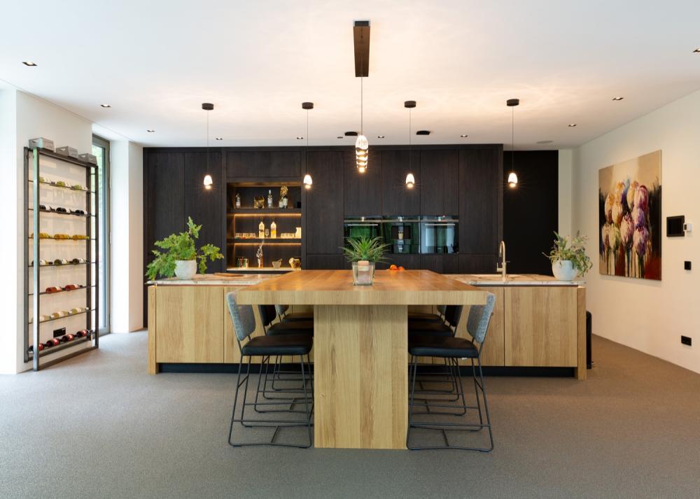 Luxe keuken in bosvilla in Garderen