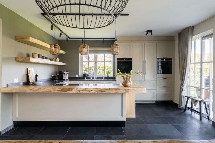 Luxe keuken in klassieke stijl