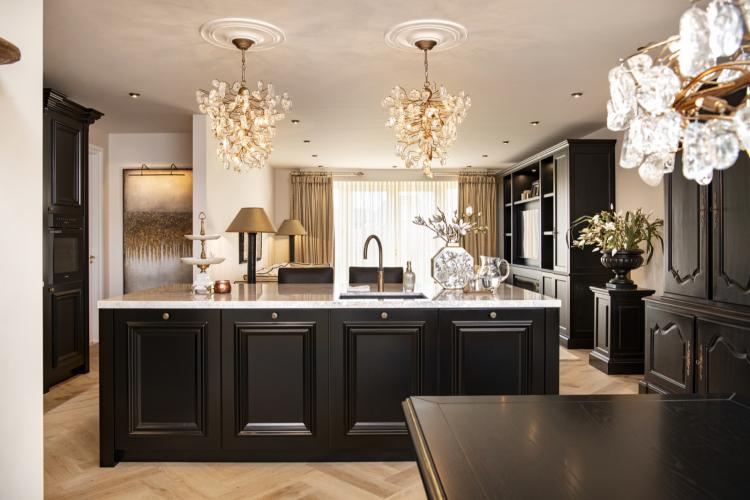 Klassieke keuken in samenwerking met Maison Sucre