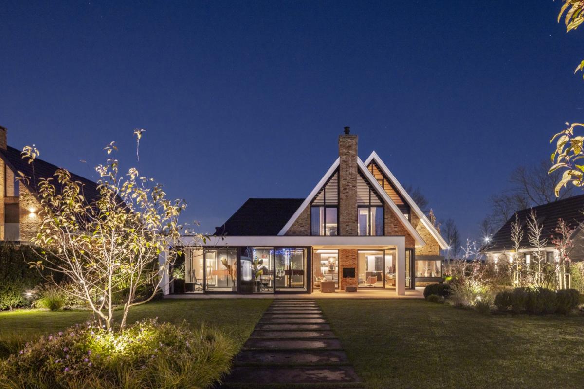 luxe villa met exclusieve tuin