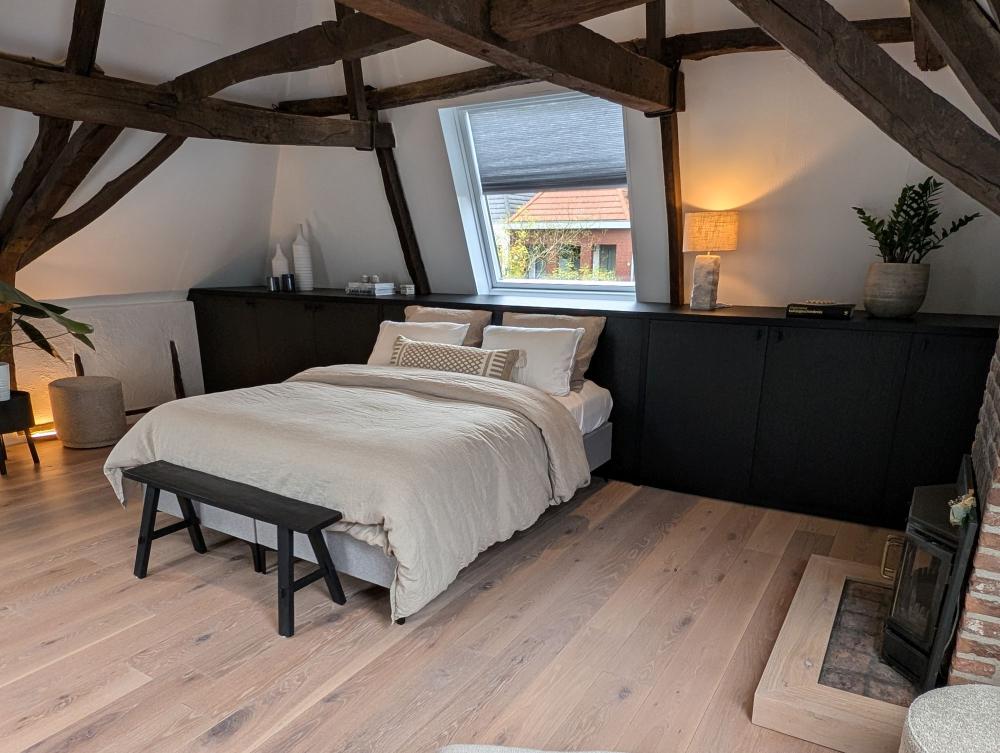Maatwerk kast in luxe slaapkamer