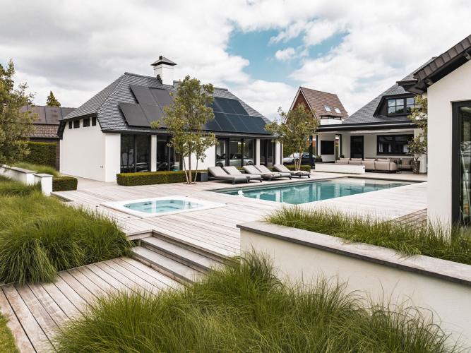 Complete wellness villa