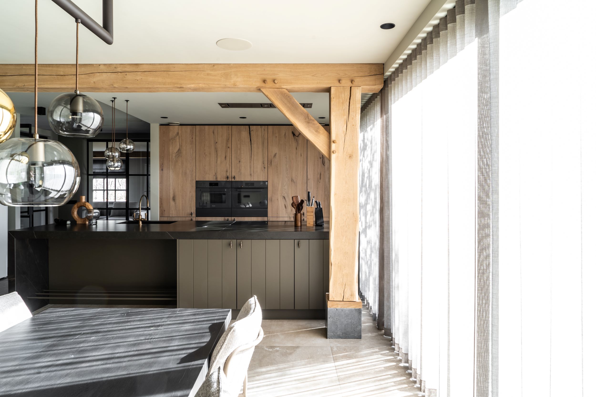 Maatwerk in een interieur: Meer dan alleen esthetiek | Best Interiors
