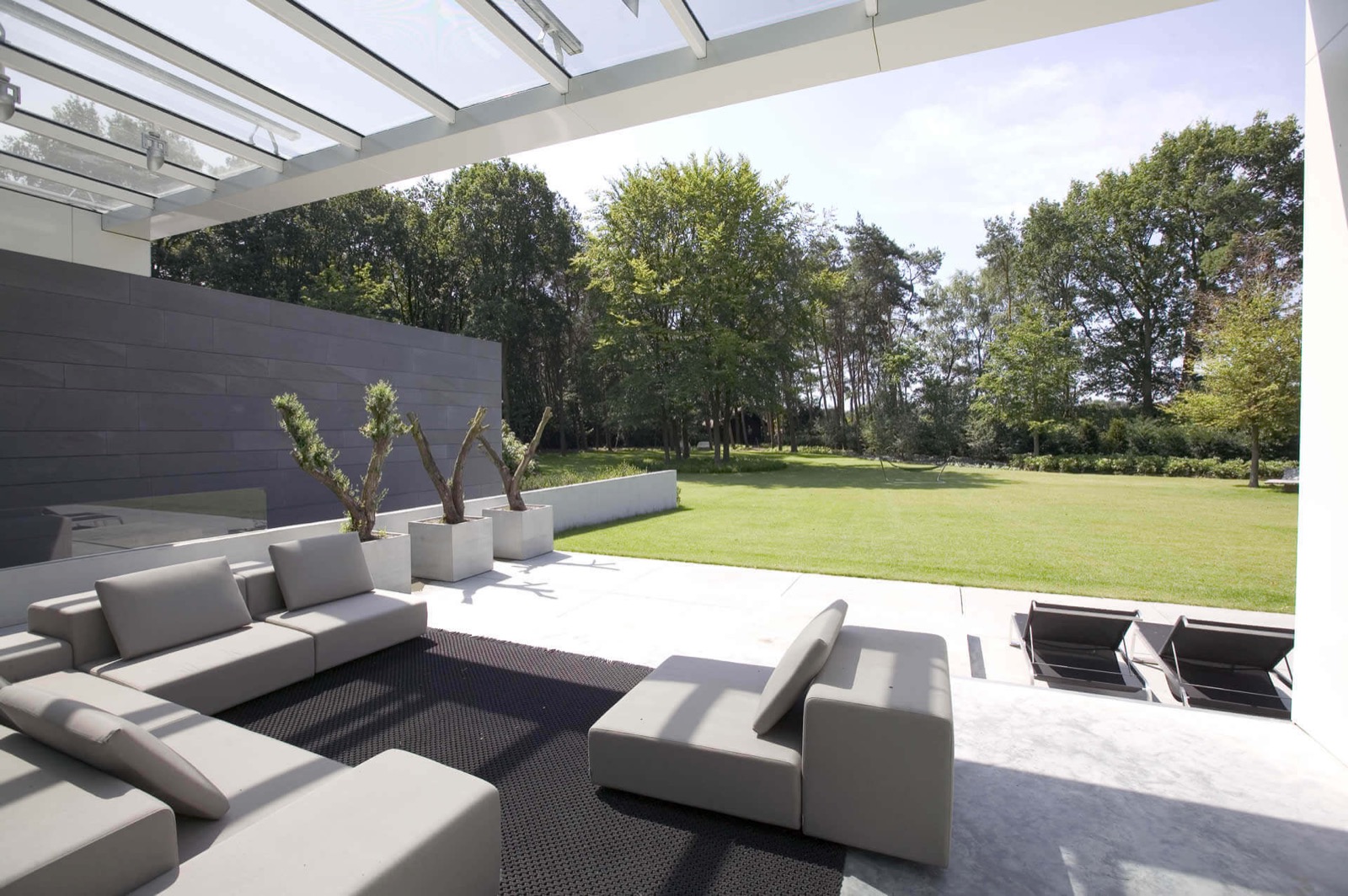 terras met overkapping