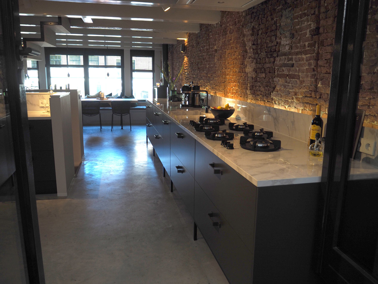 keuken in grachtenpand