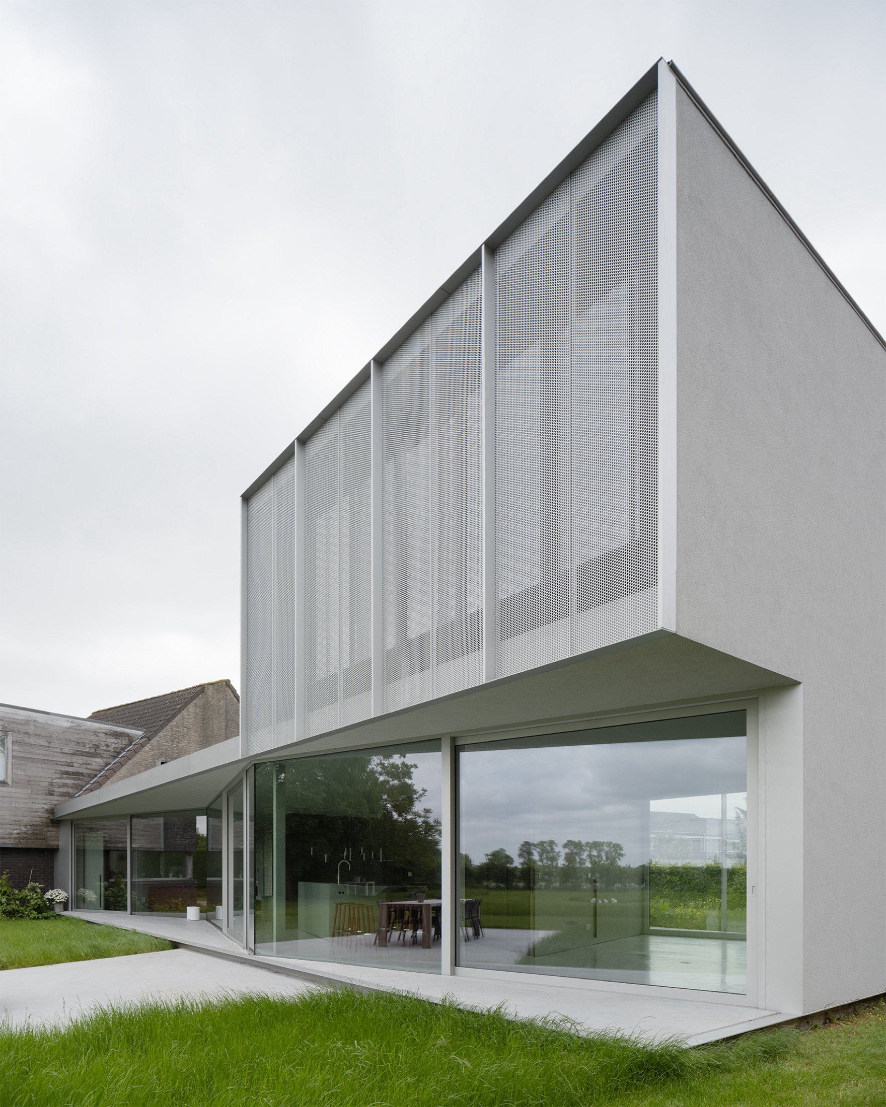 design villa met strakke architectuur