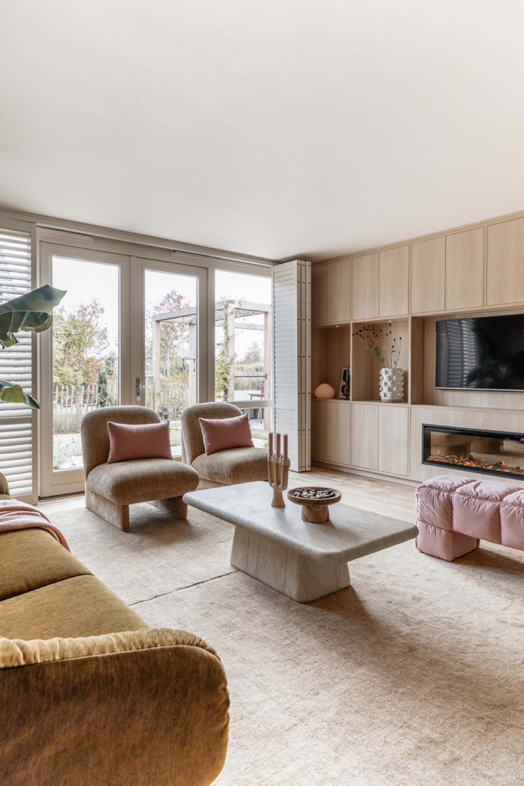 woonkamer met design shutters