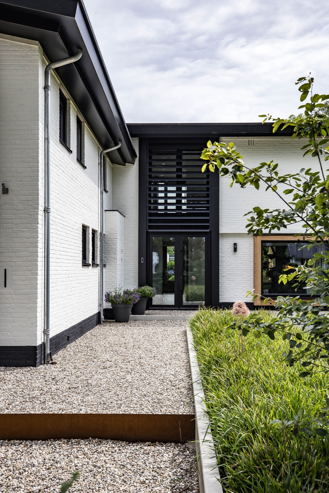 woning met luxe  louvrepaneel