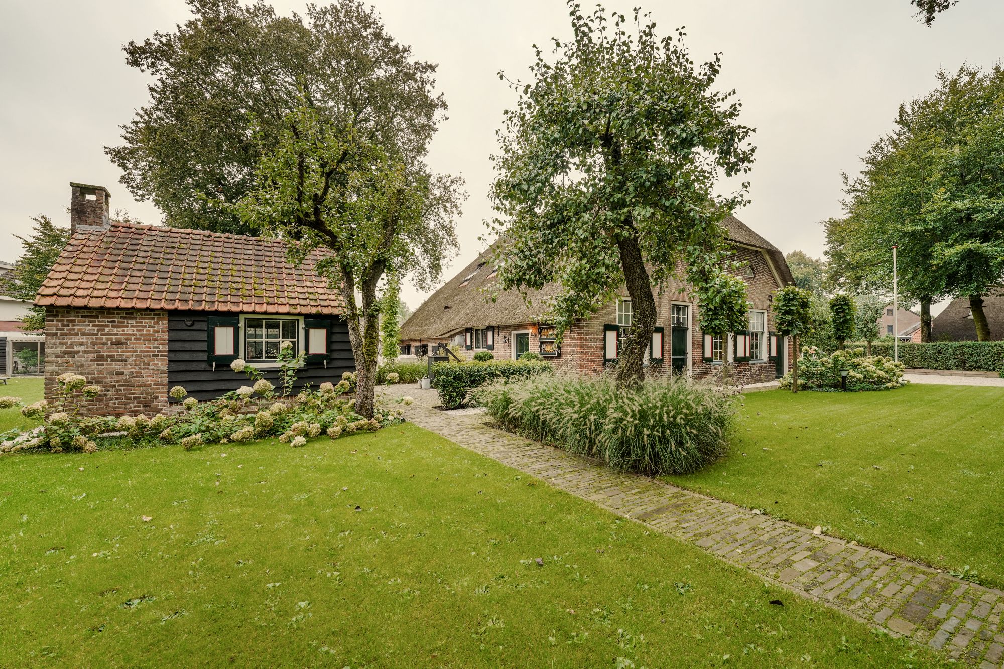 groene villa tuin