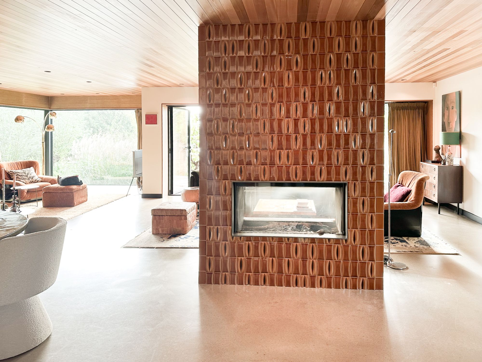 luxe haard met keramische tegels