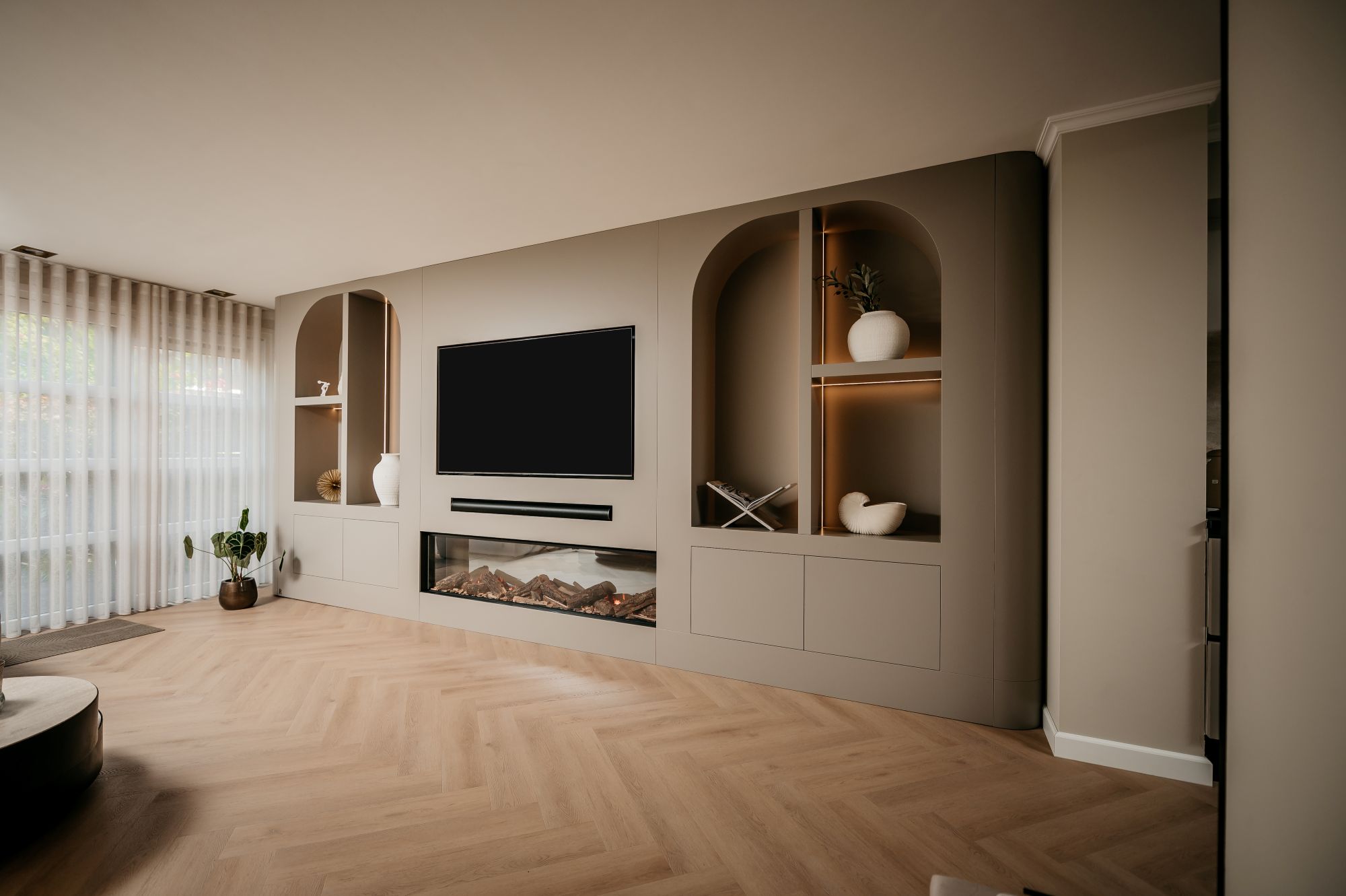 luxe cinewall
