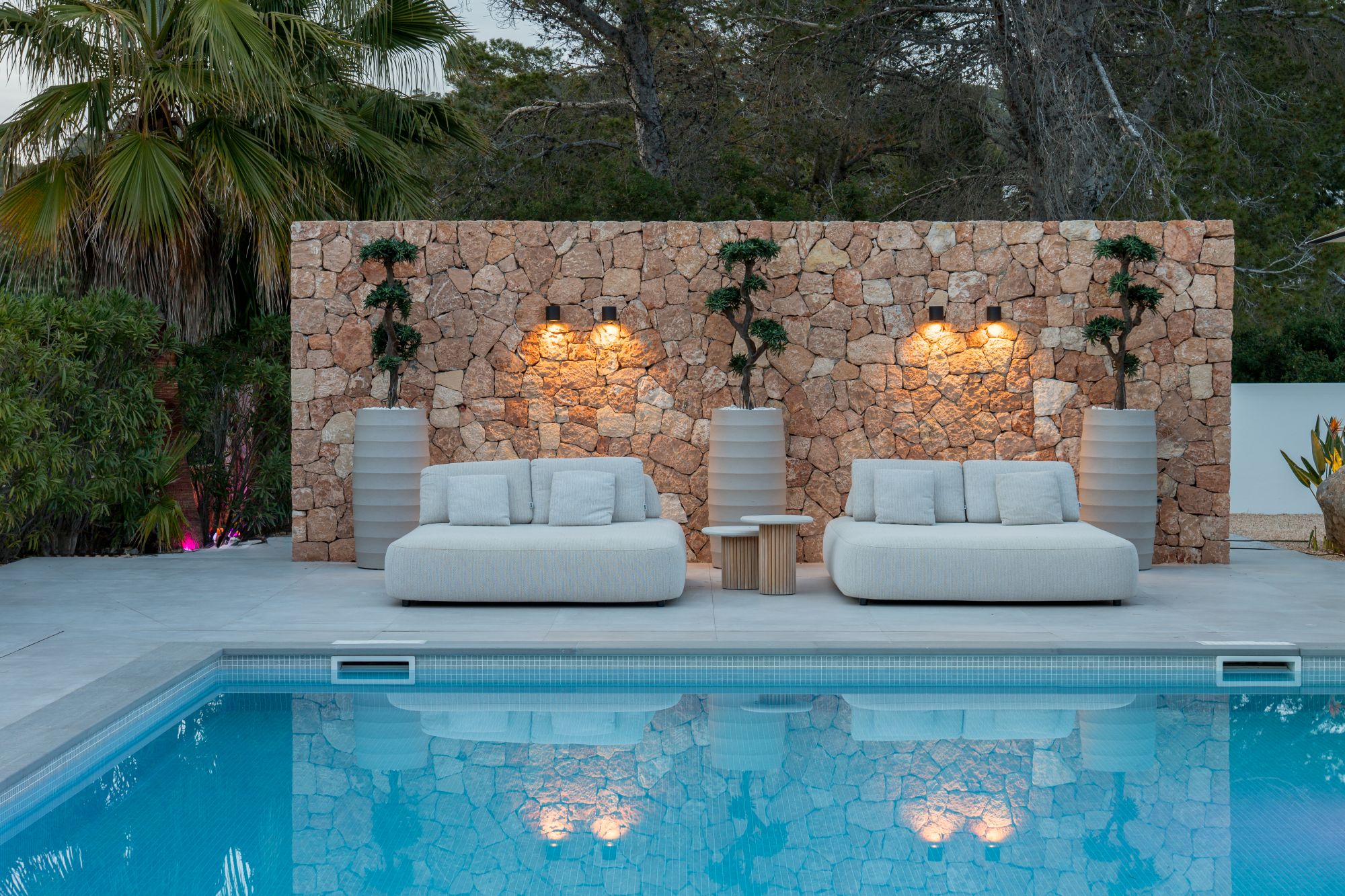 luxe lounge