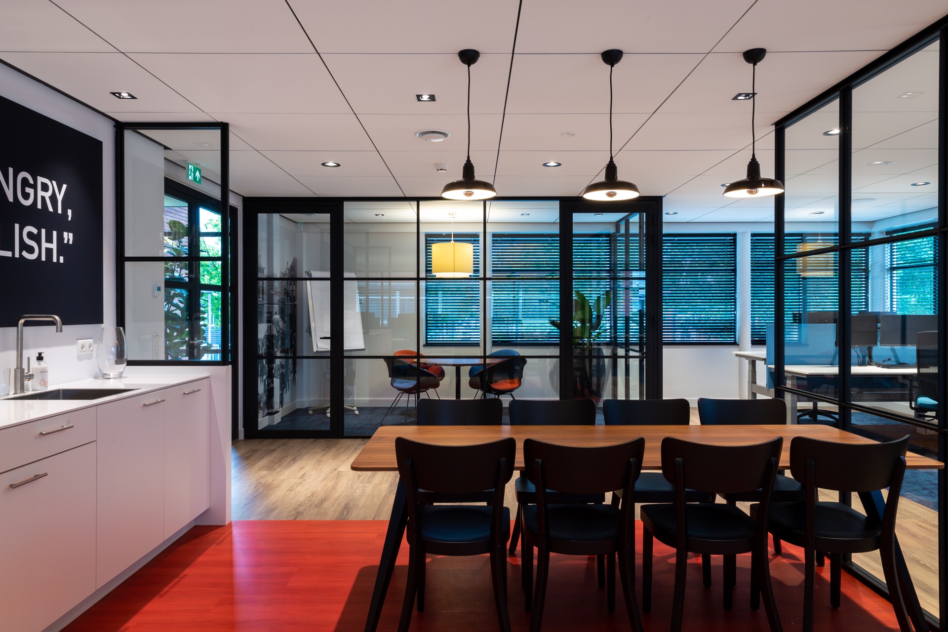 bedrijfspand met luxe lichtplan
