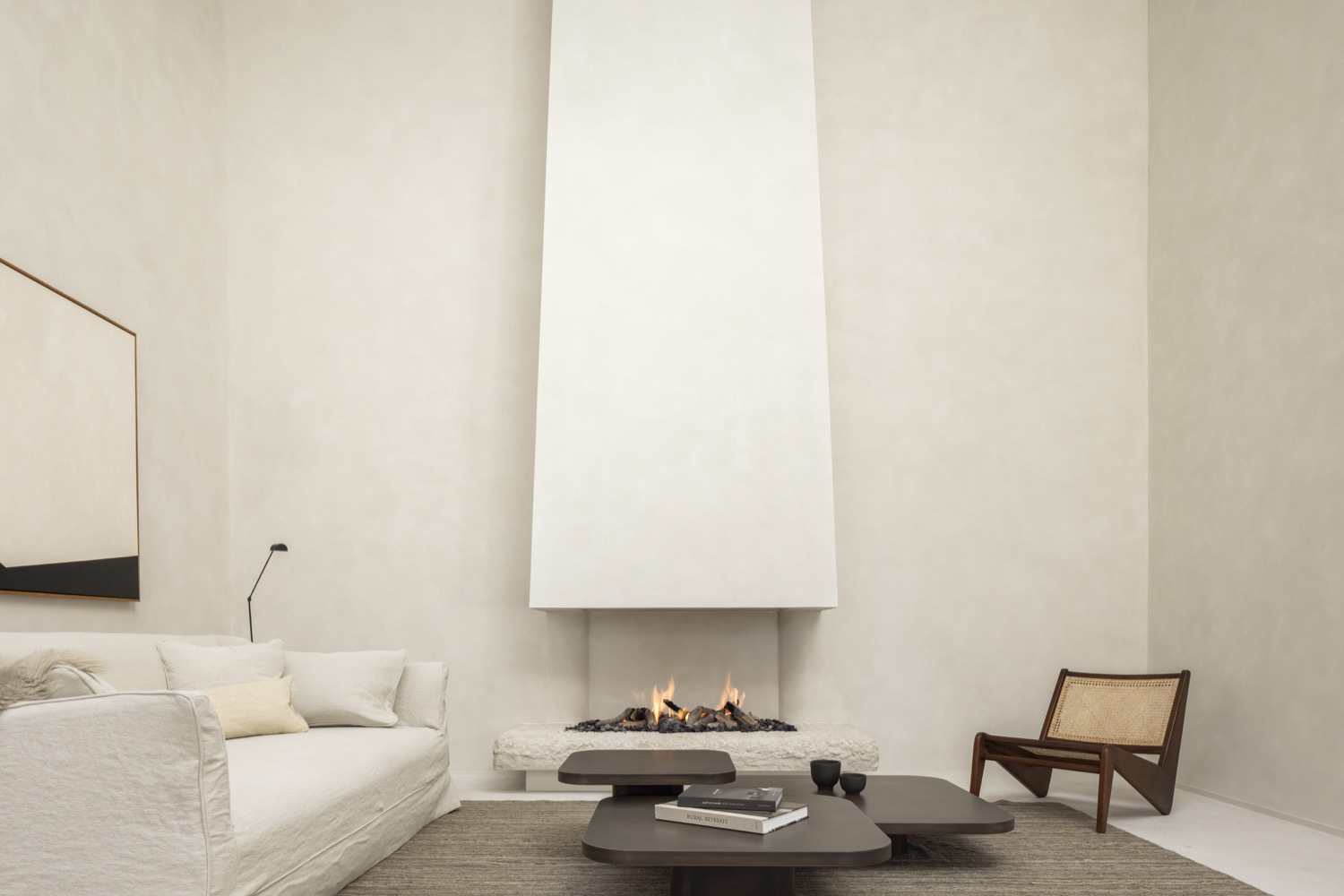 woonkamer met luxe haard