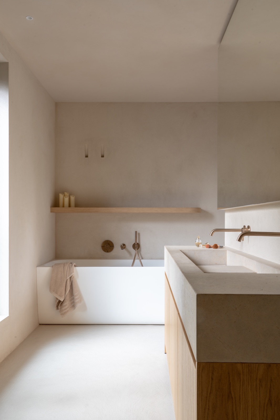 badkamer met luxe wandafwekring