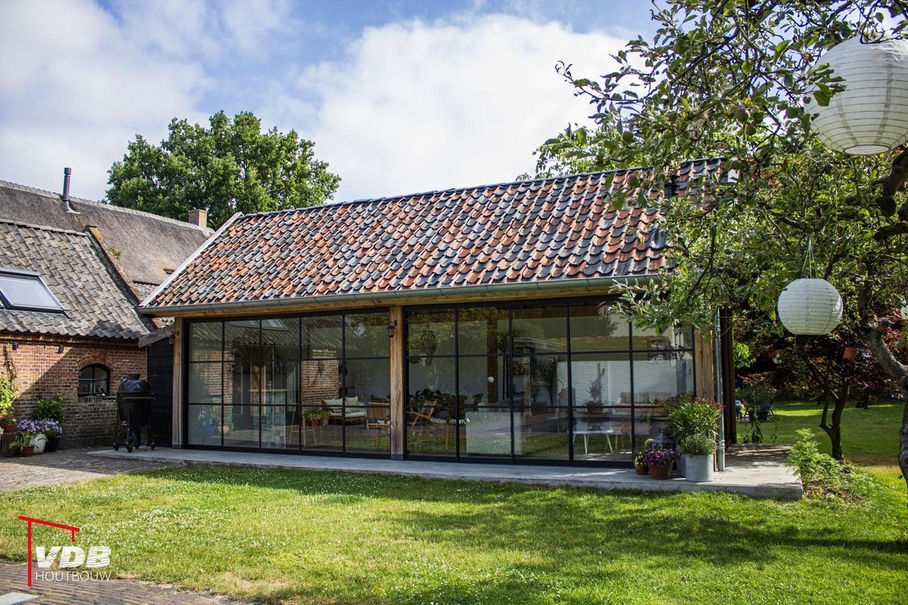 luxe eiken tuinkamer