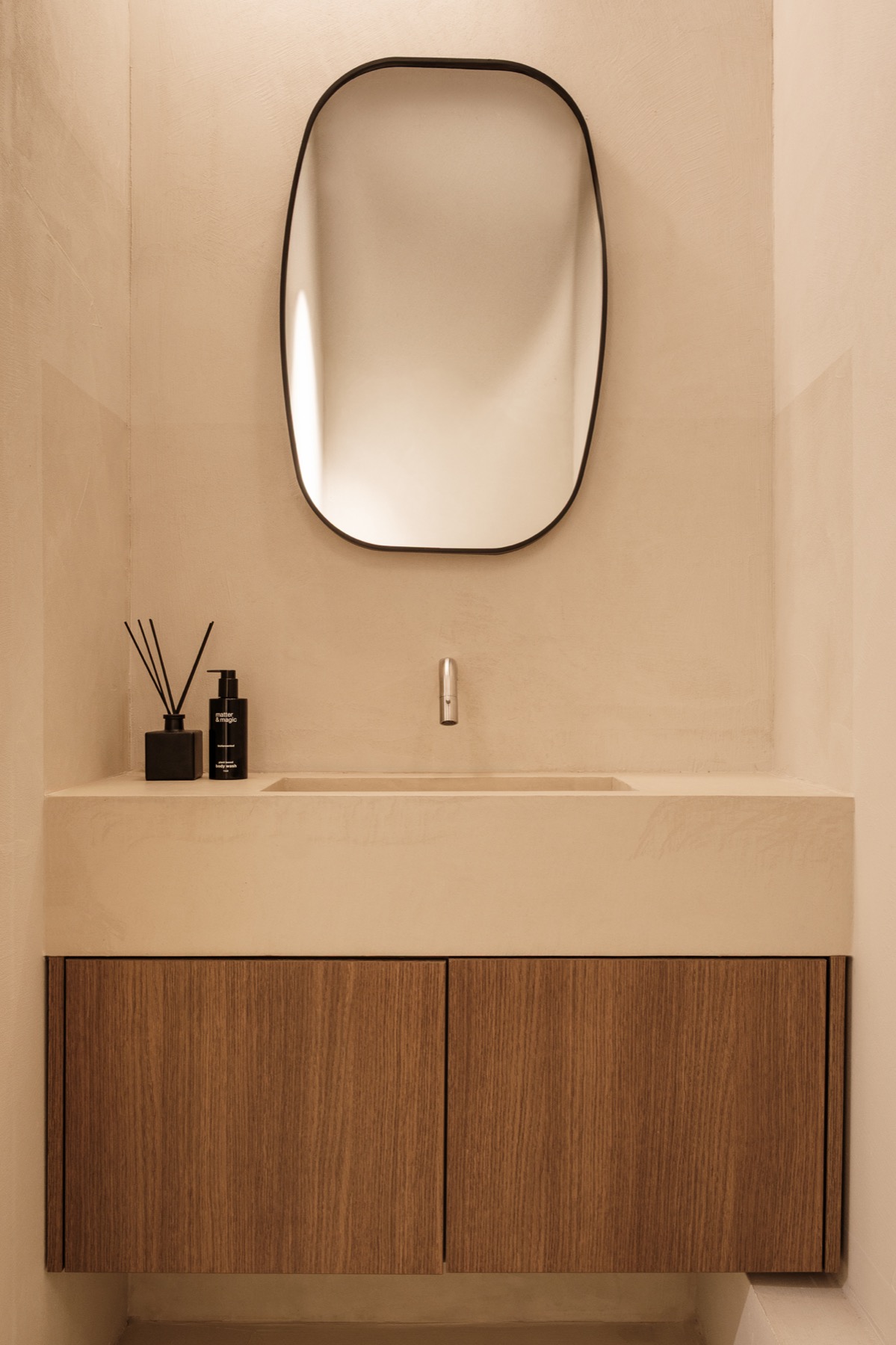 luxe wastafel met spiegel