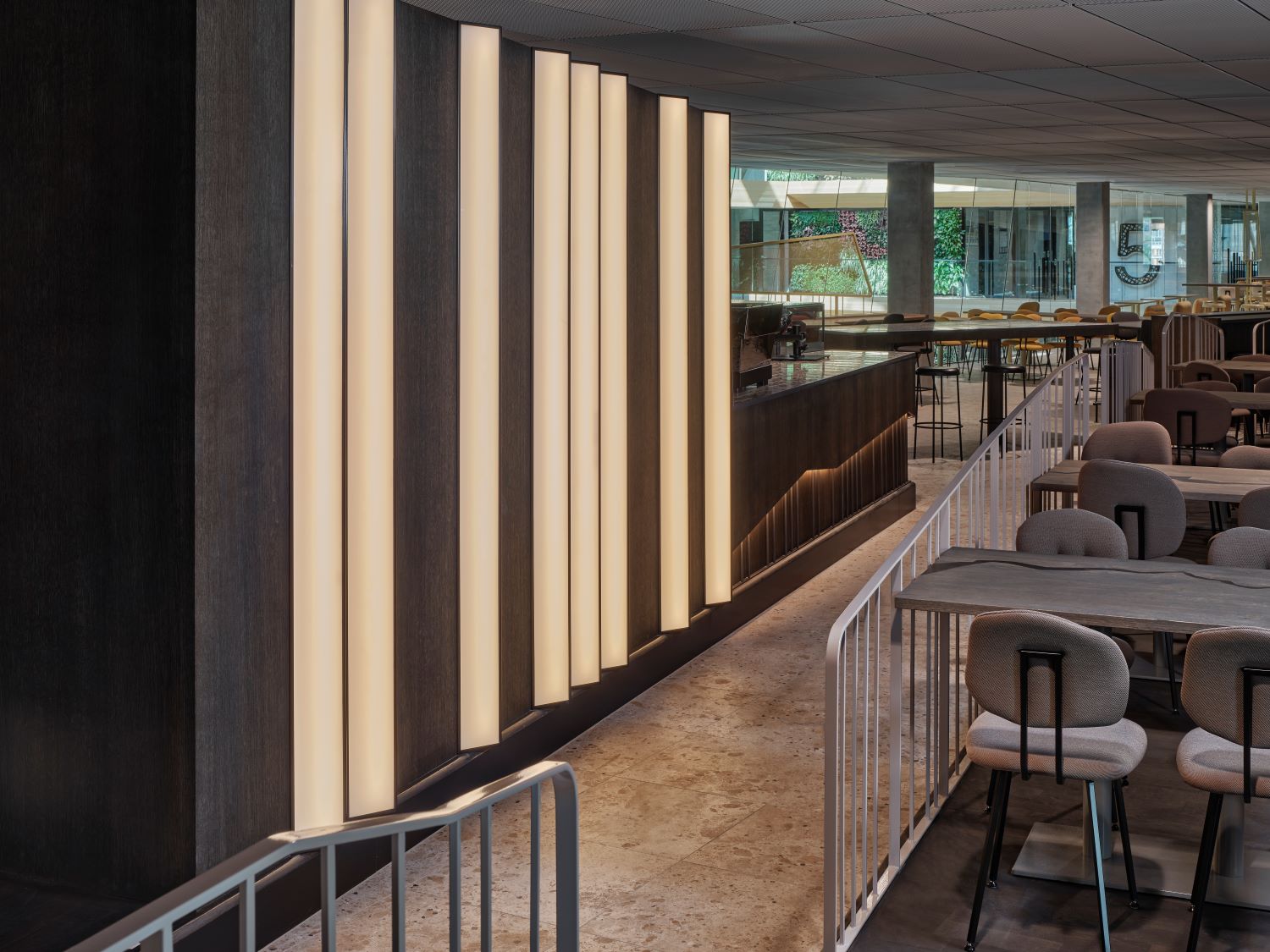 luxe wand restaurant