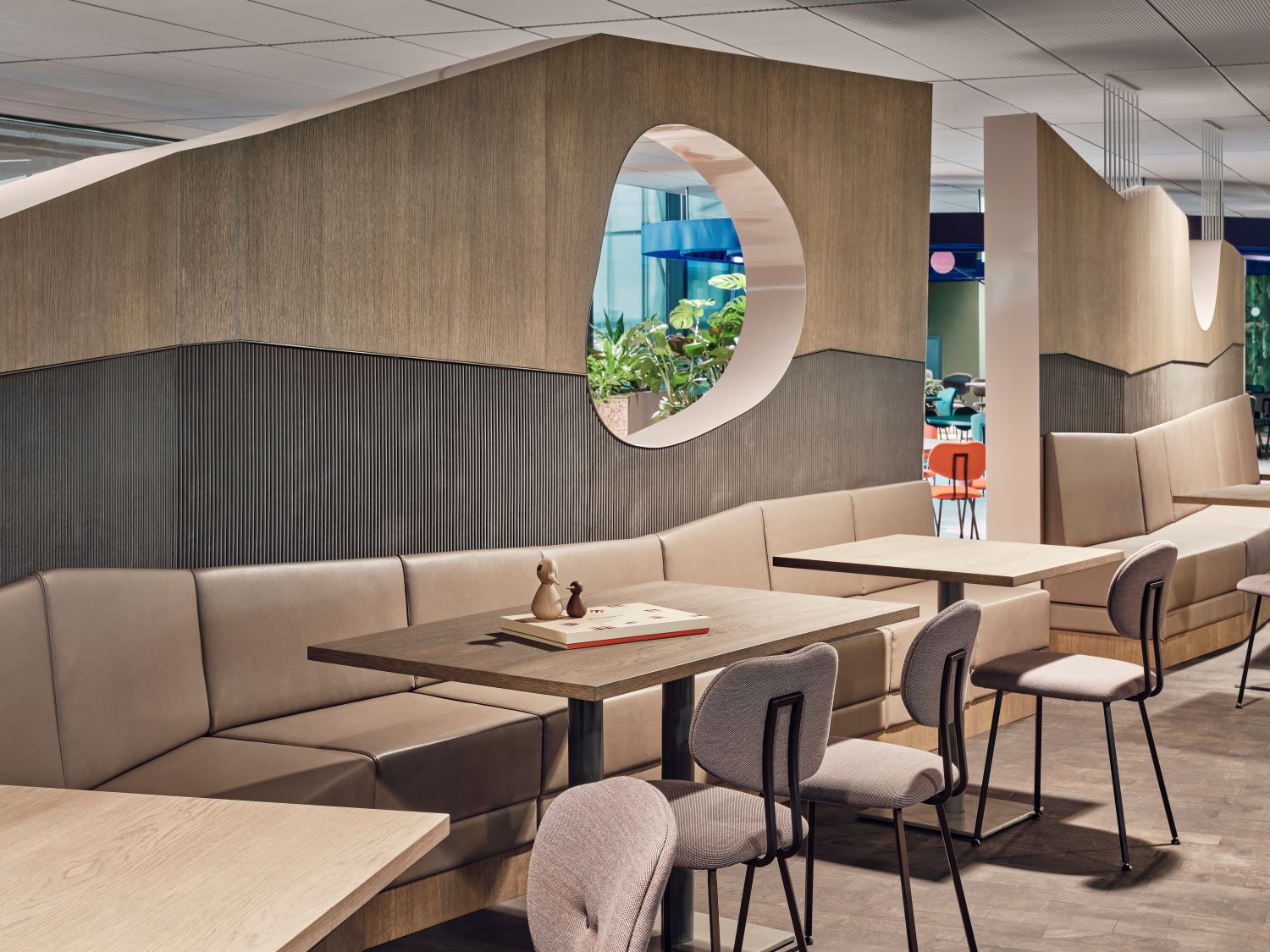 restaurant met roomdivider