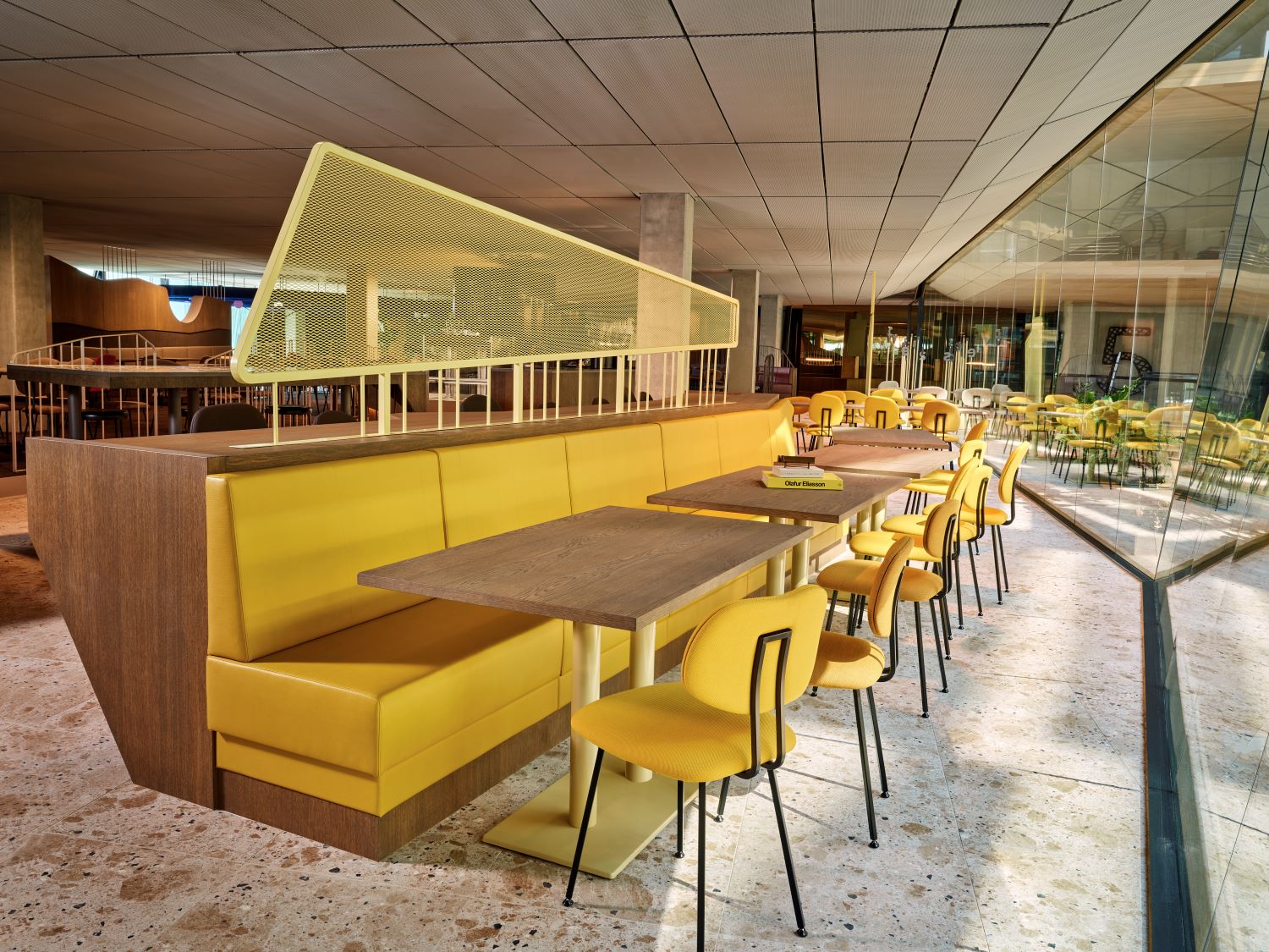 restaurant met luxe meubels
