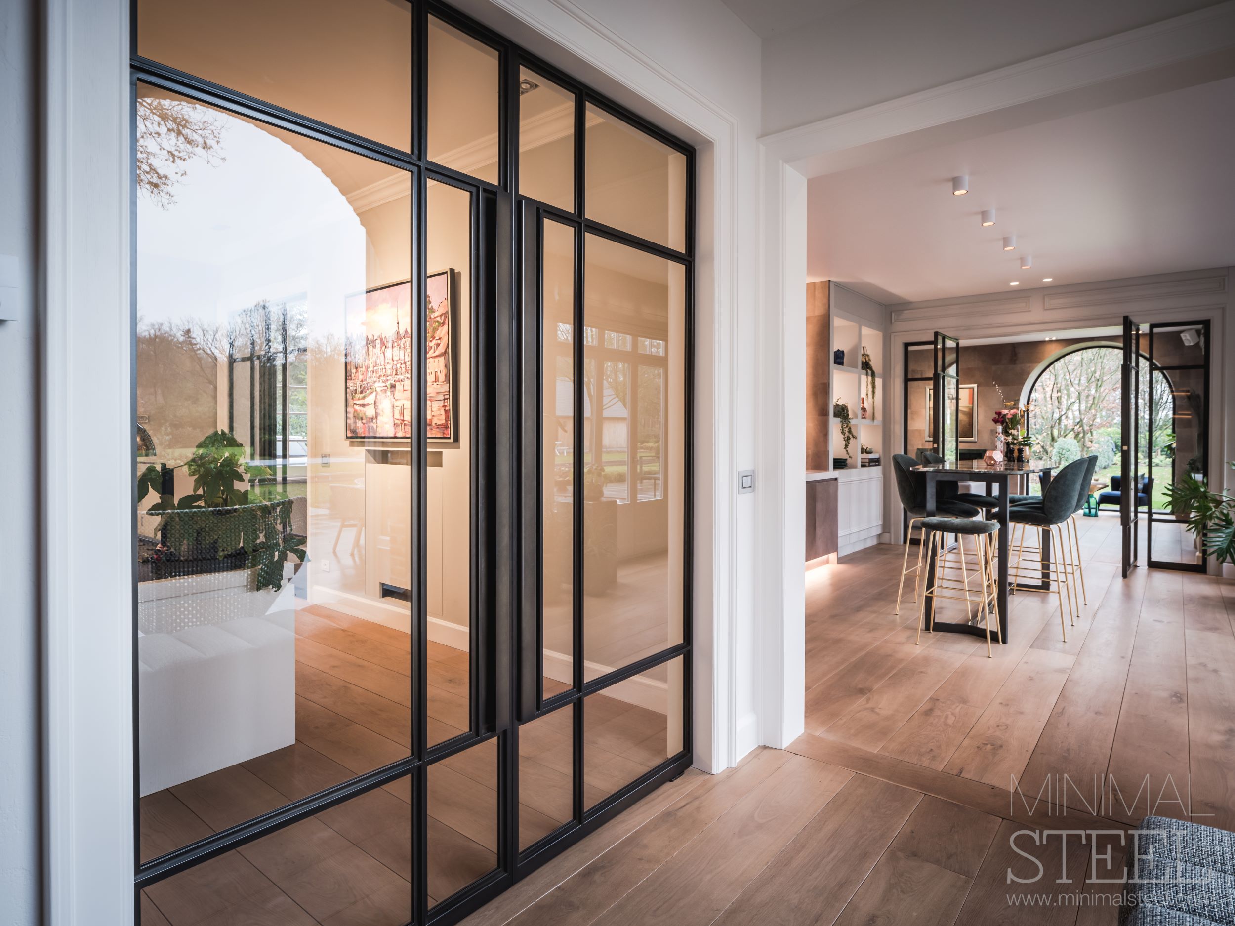 stalen deur interieur
