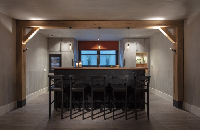 luxe bar