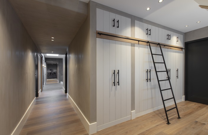 luxe garderobe