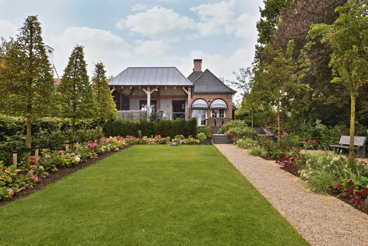 luxe villa tuin