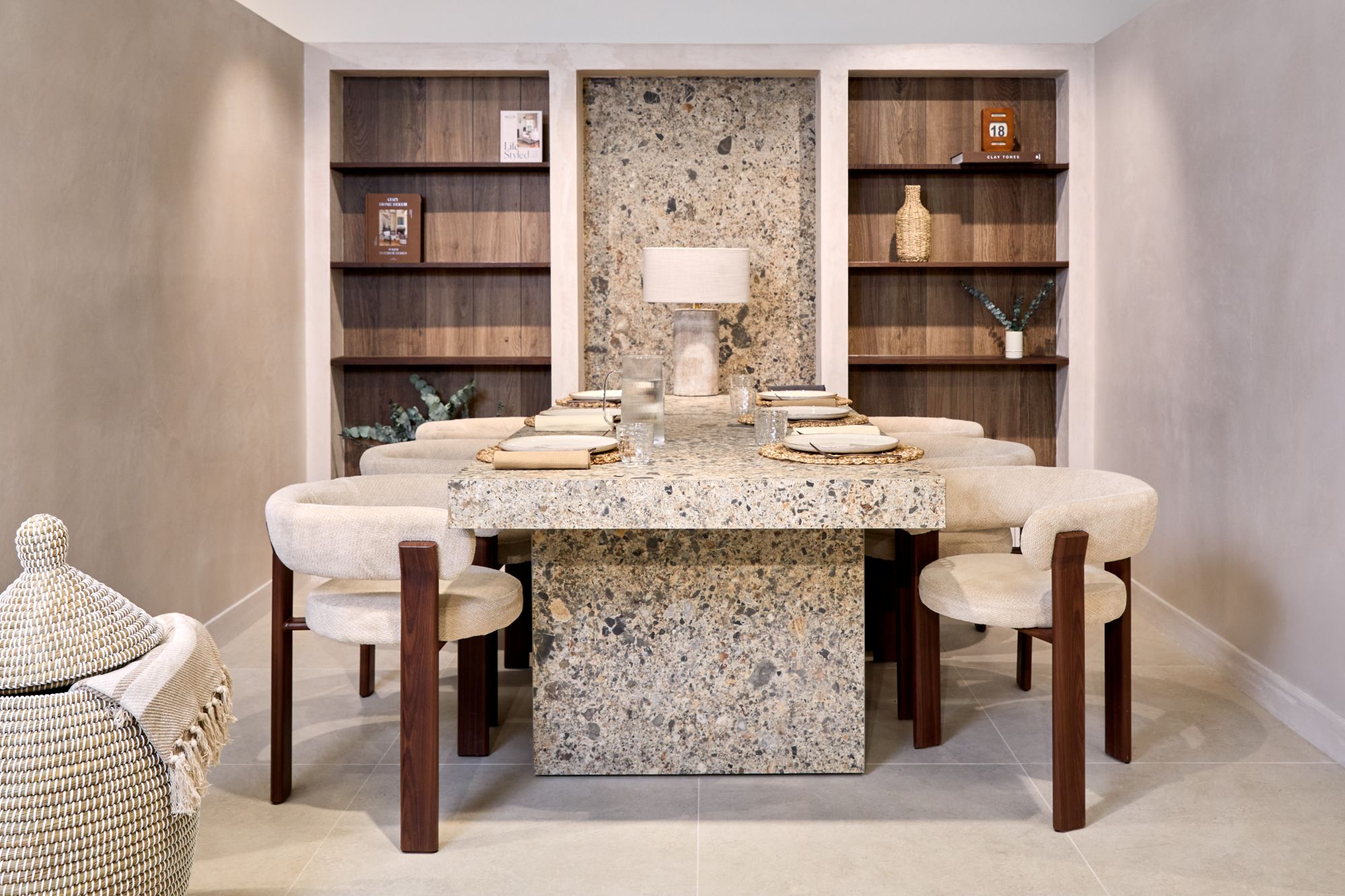 luxe showroom