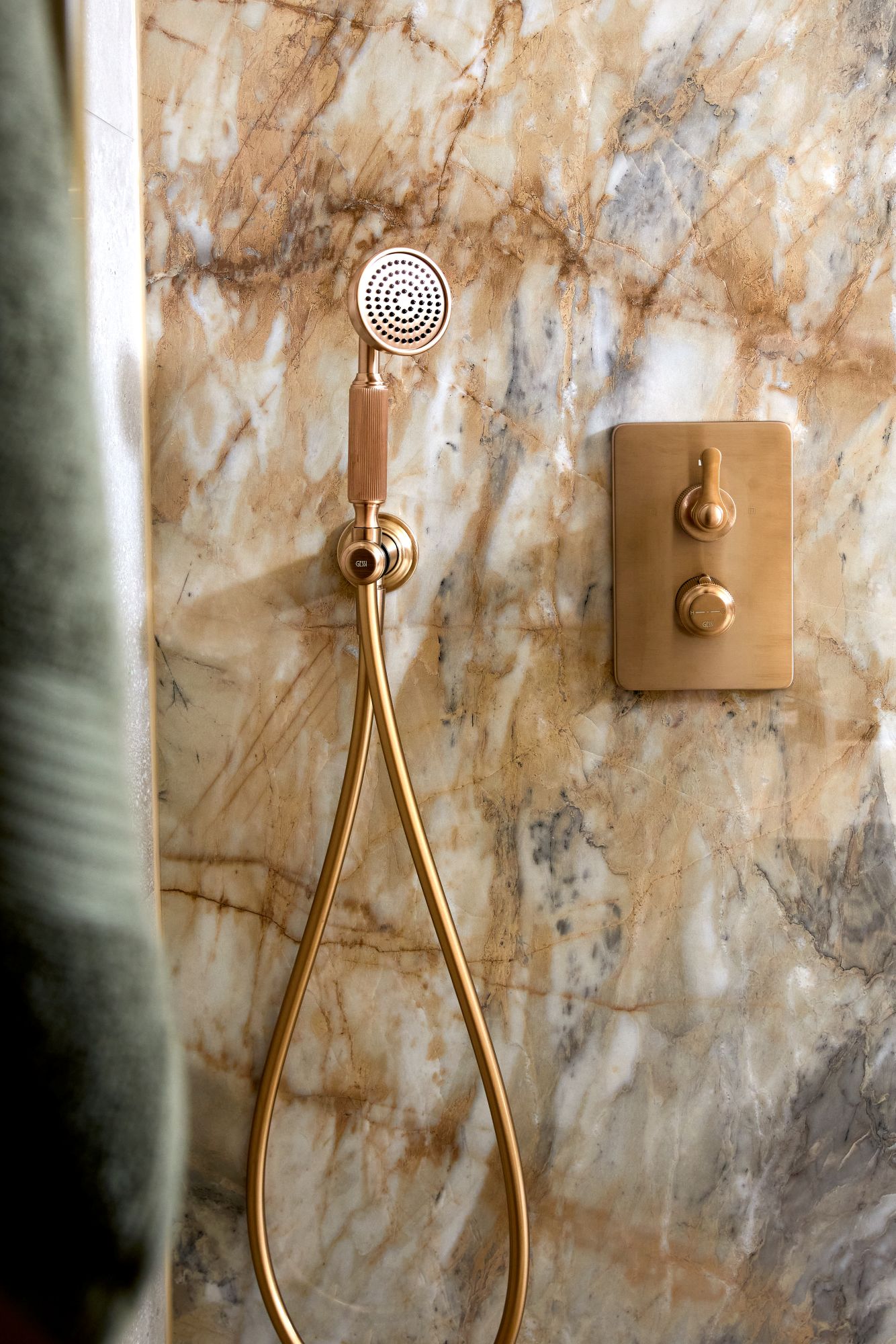 luxe douche