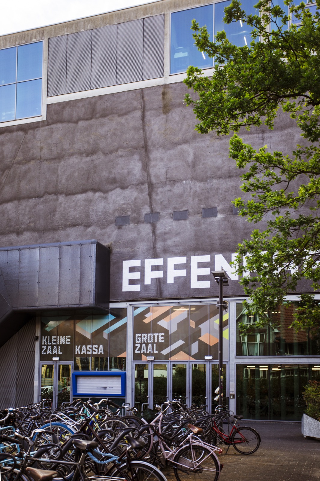 gebouw de Effenaar