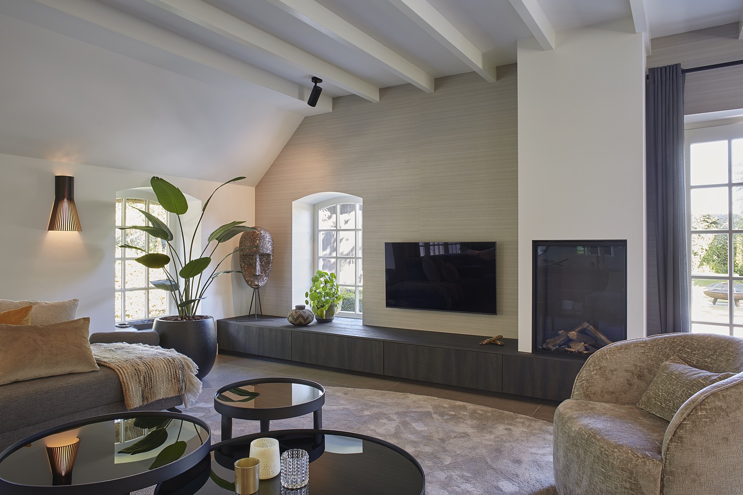 woonkamer met openhaard