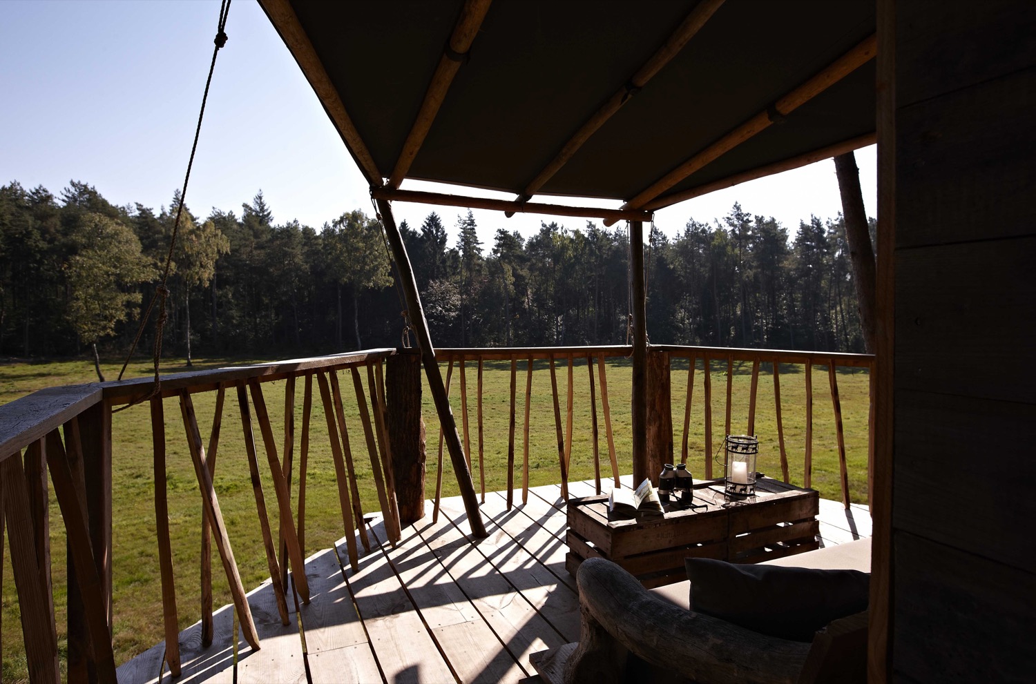 uitzicht vanuit boomhut
