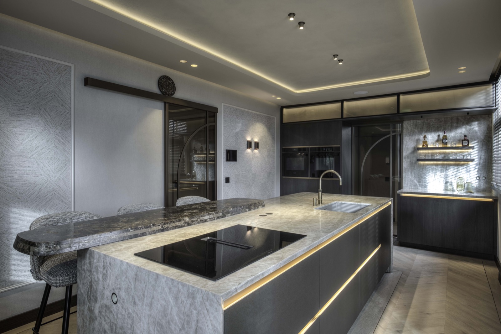 luxe keuken met kookeiland