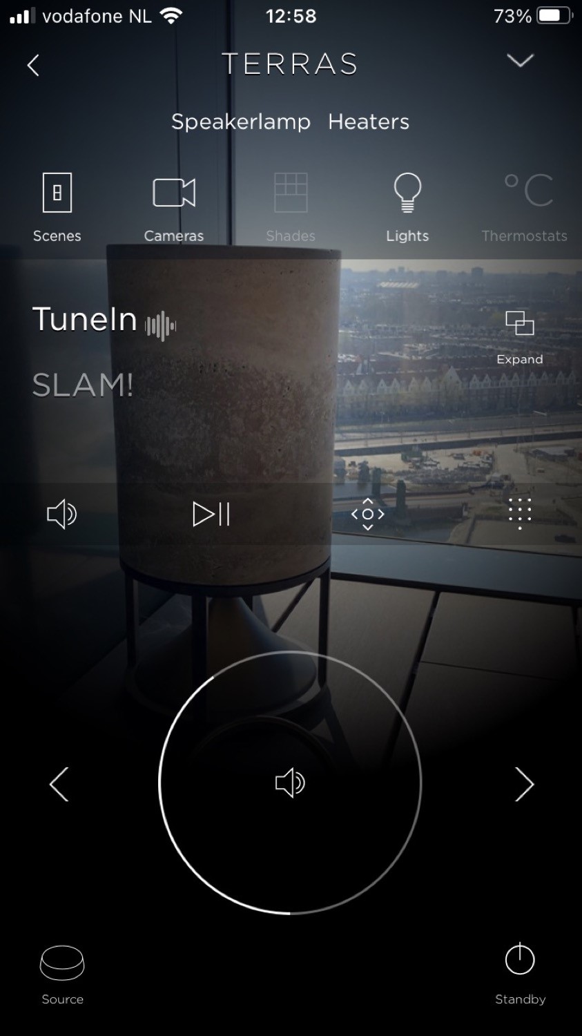 app met besturing speakers