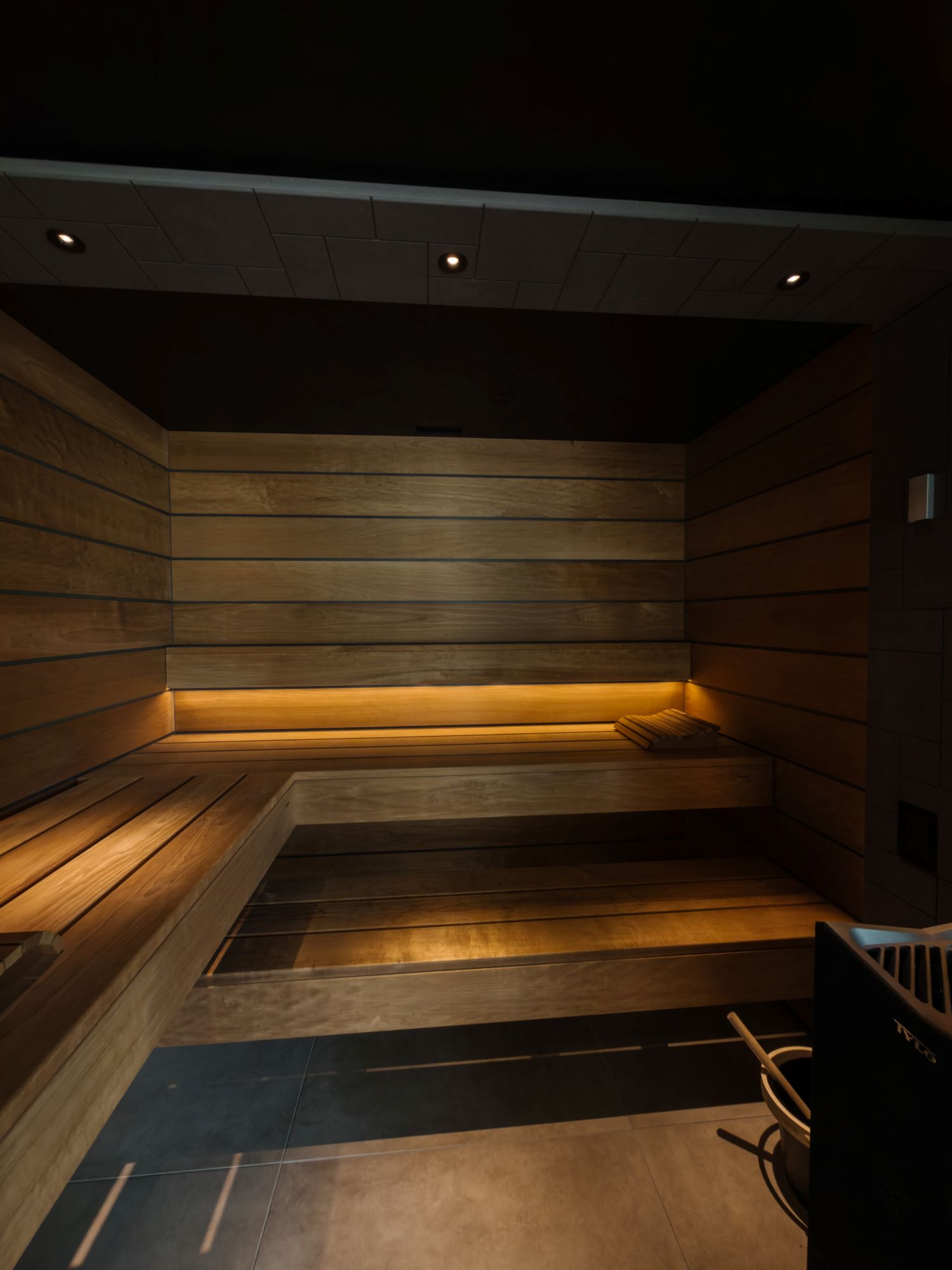 luxe sauna
