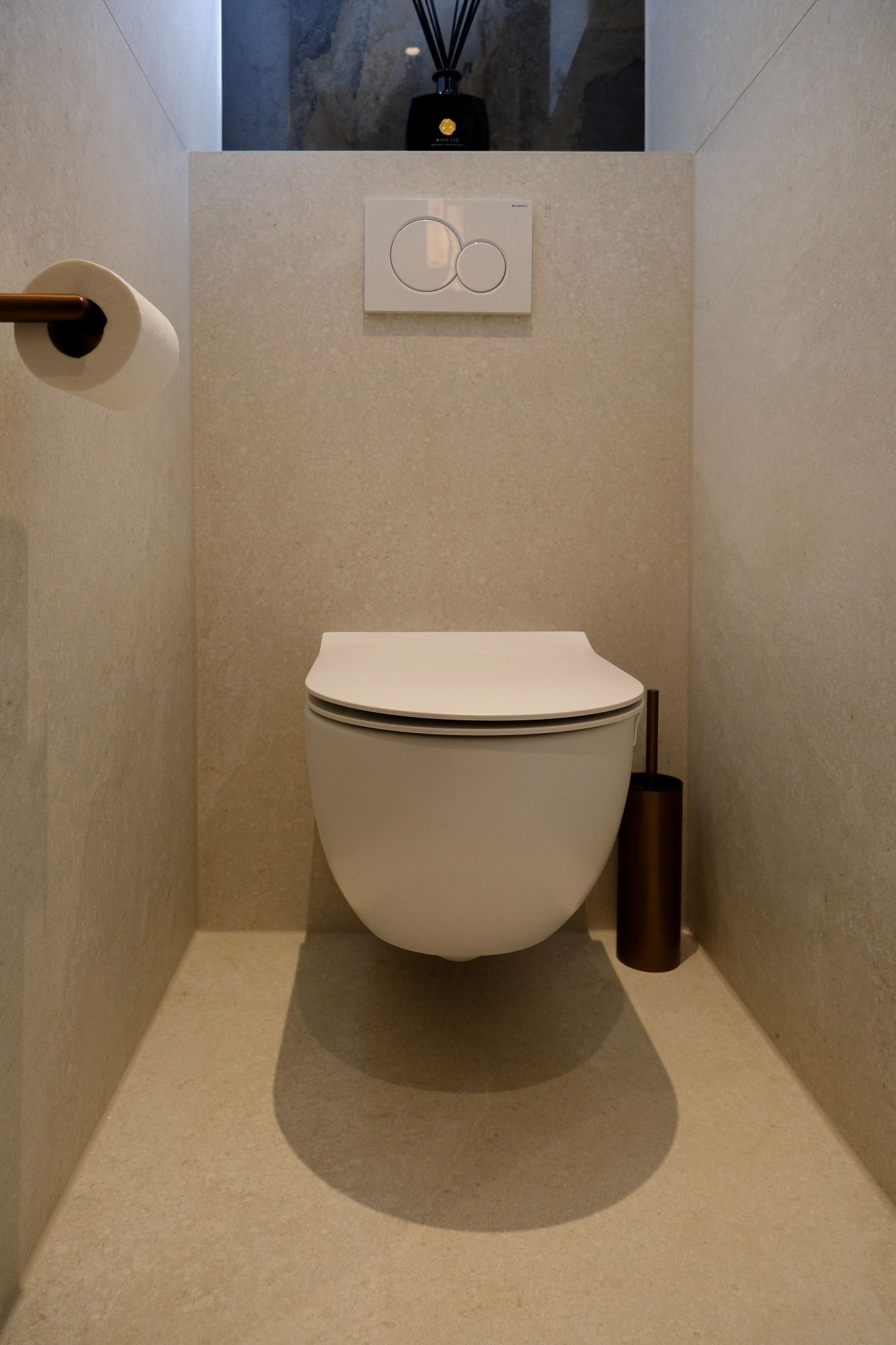 toilet