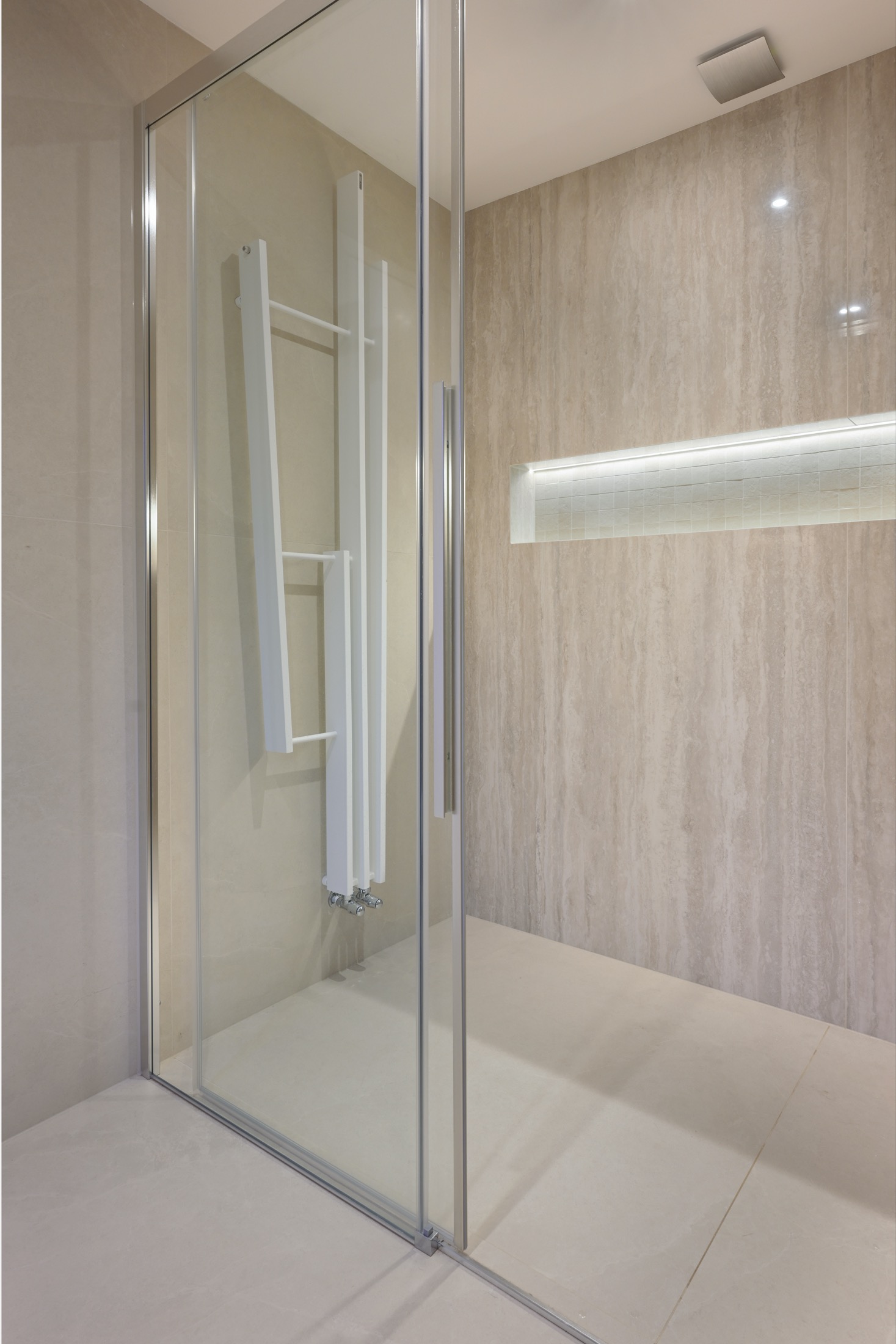 luxe douche met glazen wand