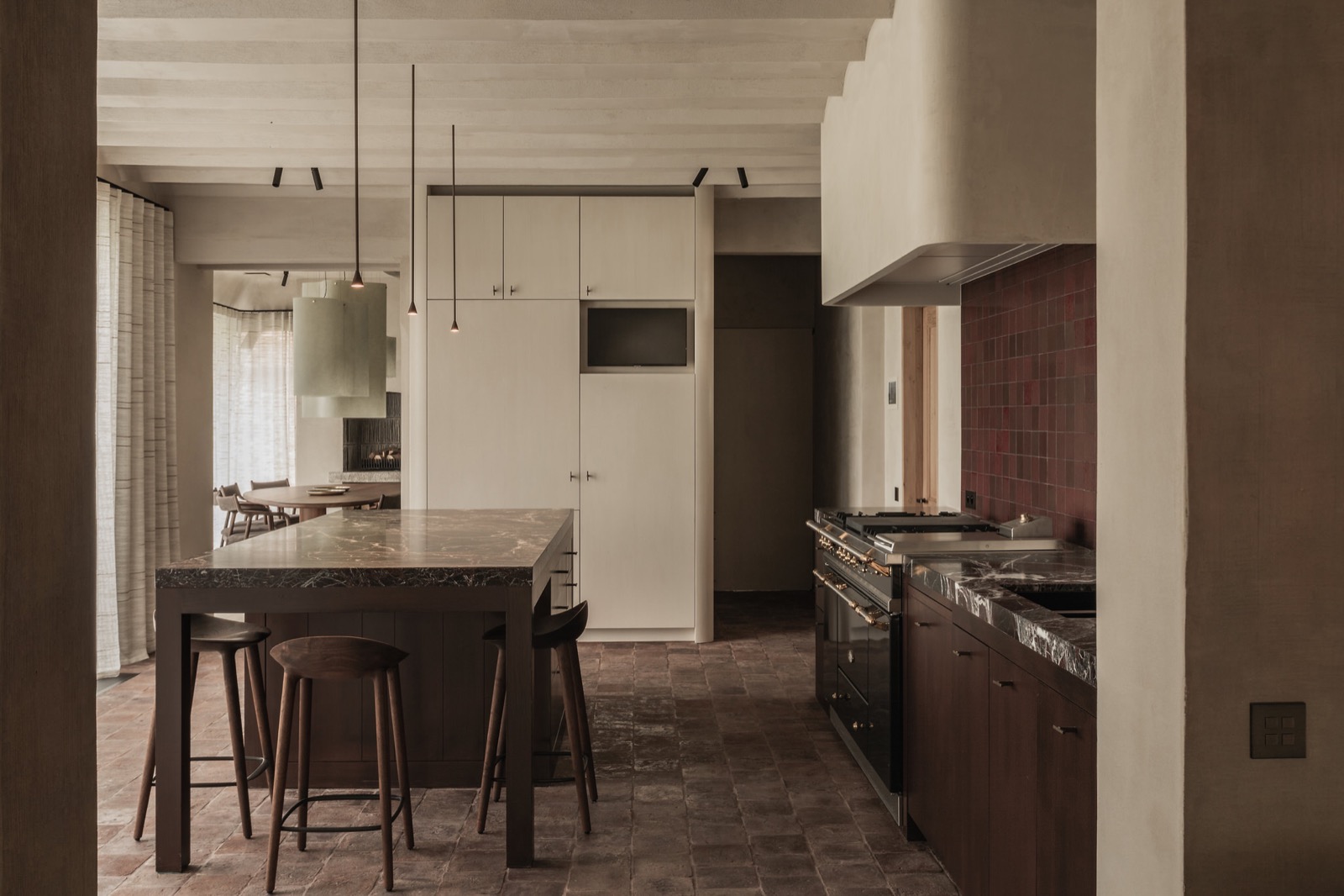 keuken met luxe interieurbeslag