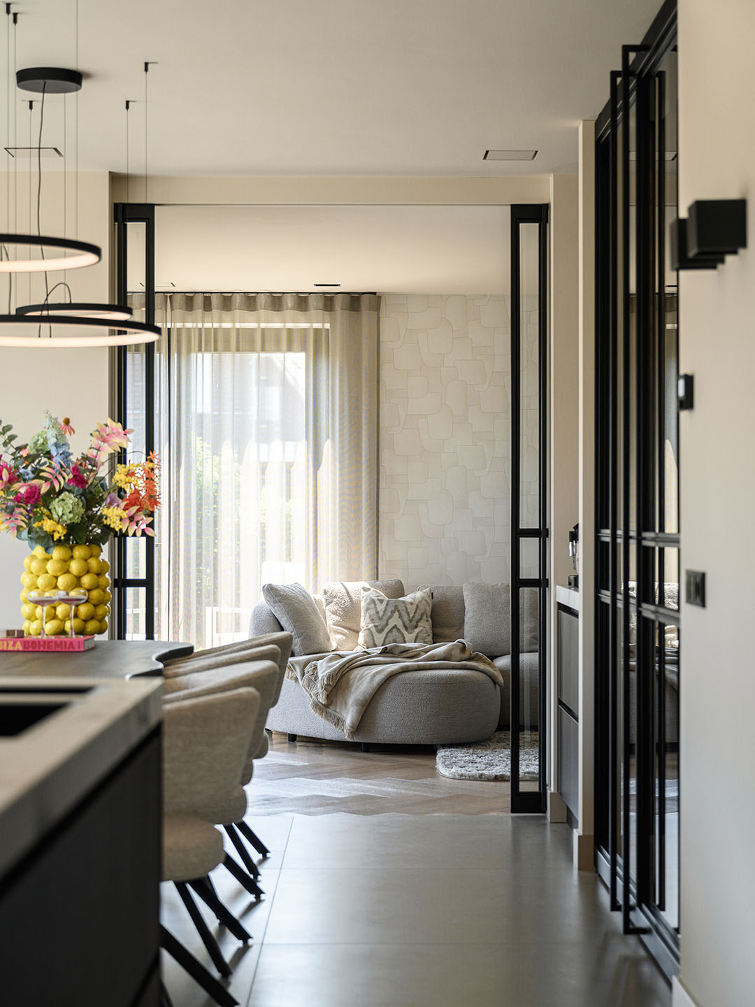 inkijk woonkamer