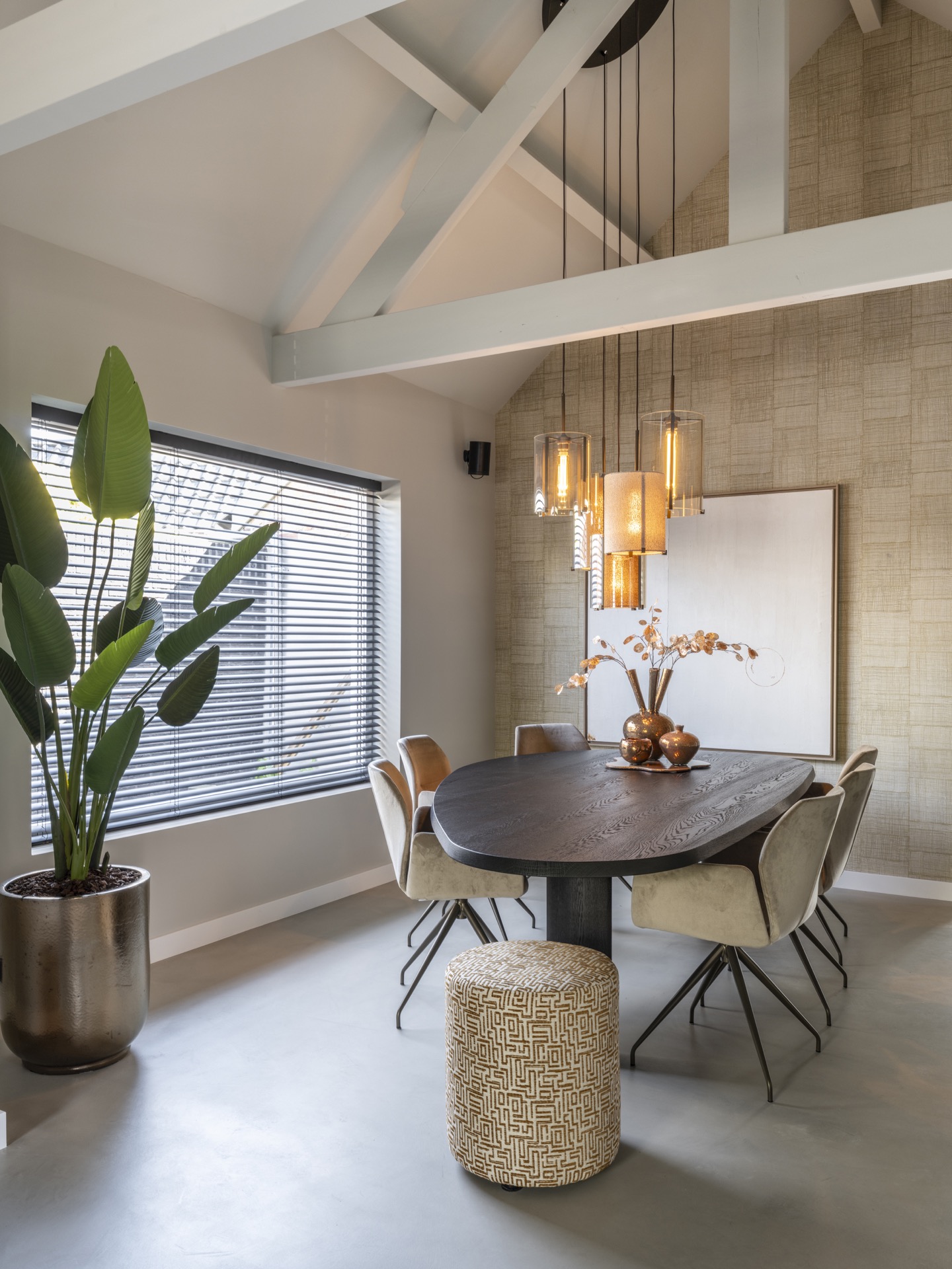 luxe eetkamertafel met stoelen
