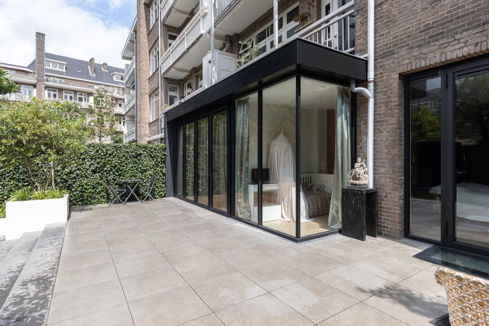 luxe aanbouw met buitenpui
