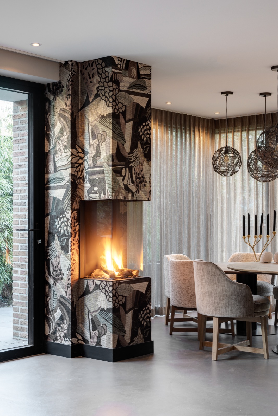 luxe interieur met haard