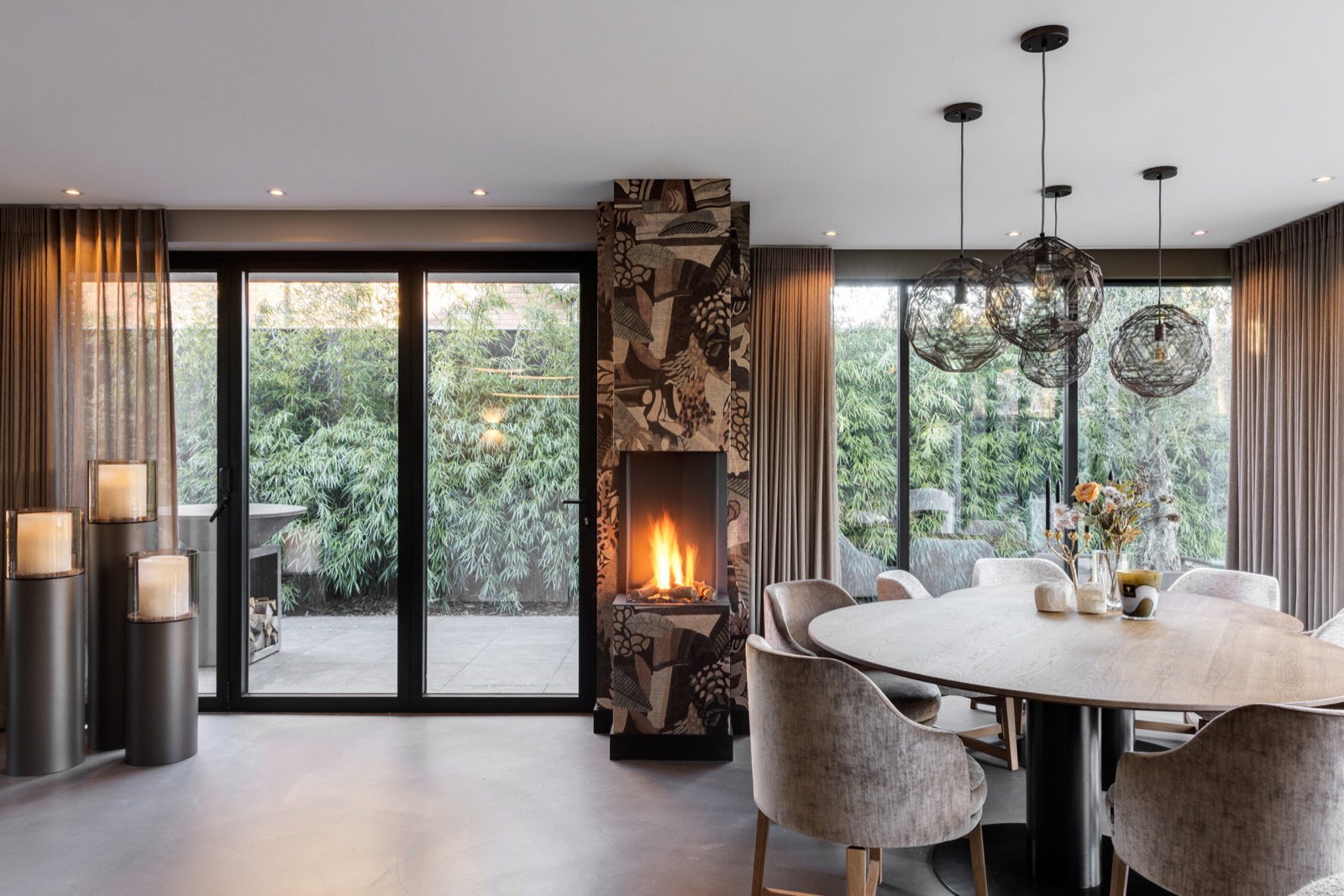 eetkamer met design pui