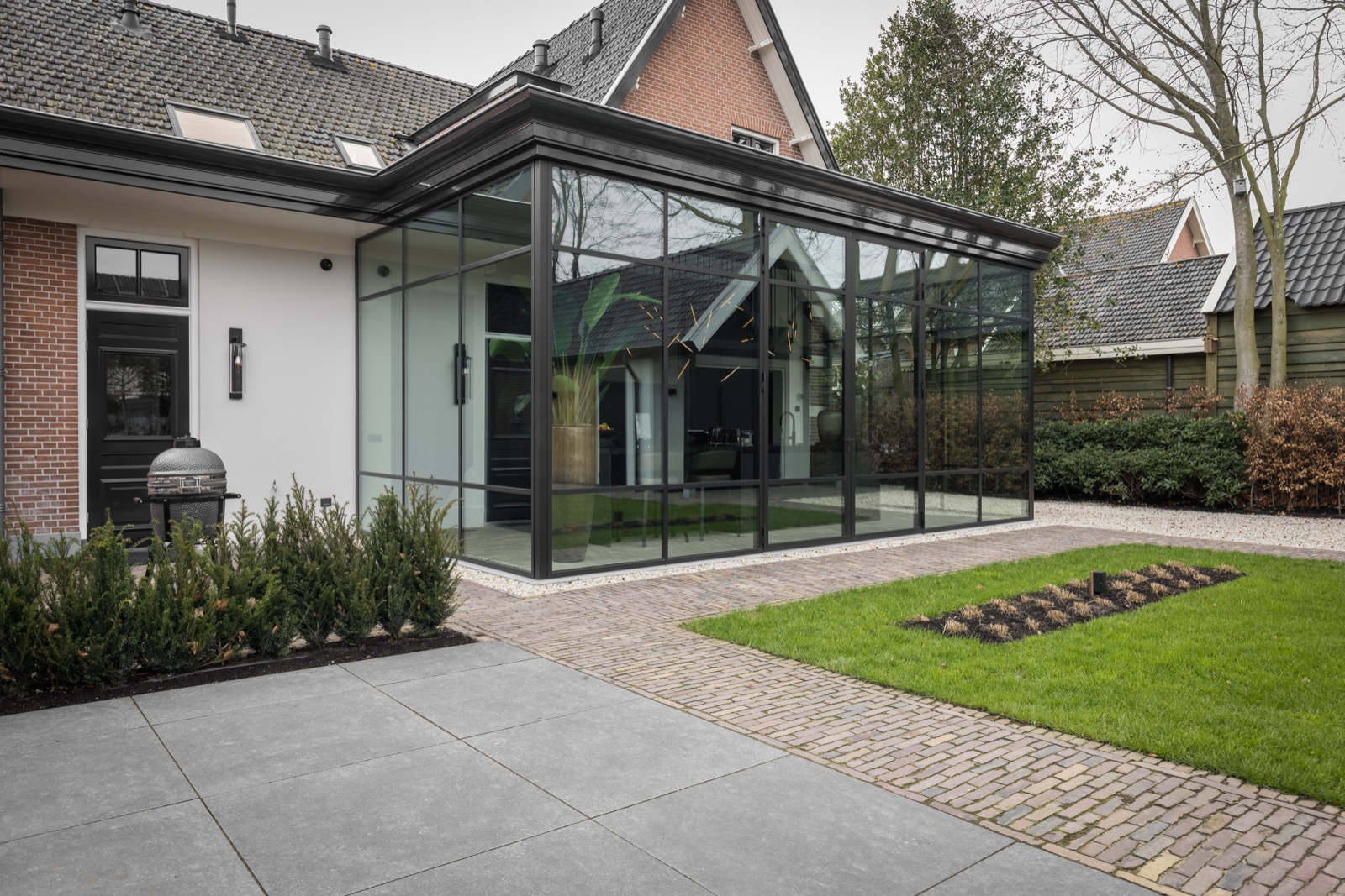 woning met stalen buitenpui