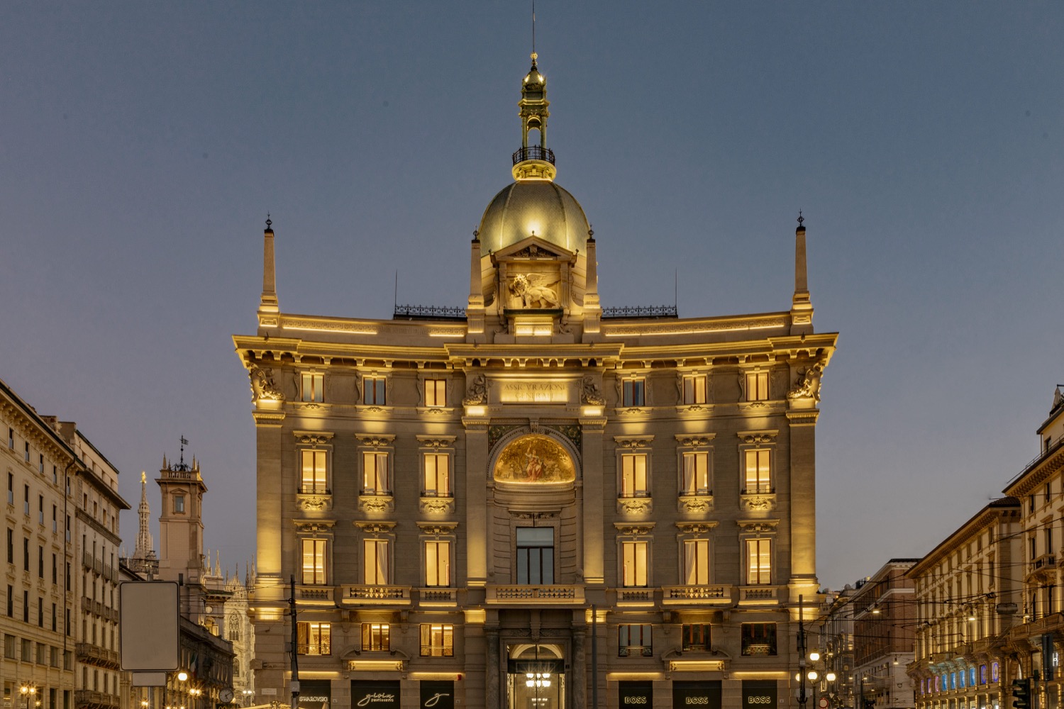 voorzijde luxe hotel
