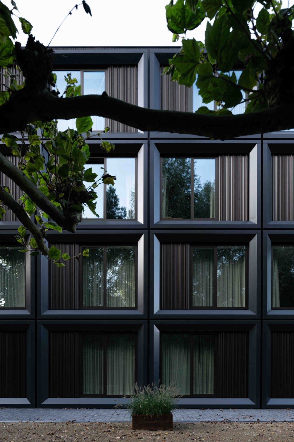 facade hotel