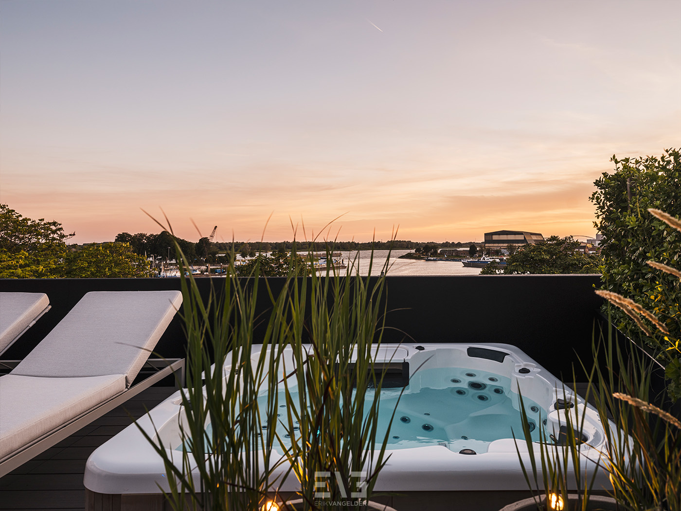 jacuzzi