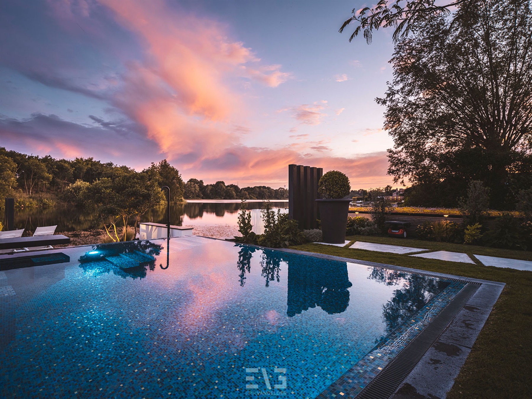 villa met luxe tuin